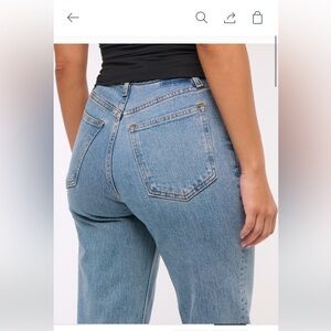 Abercrombie & Fitch ‘90s Straight Ultra High Rise Jeans, Size 30S Curve Love